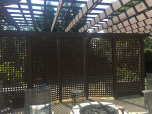 Design Wall in Pergola